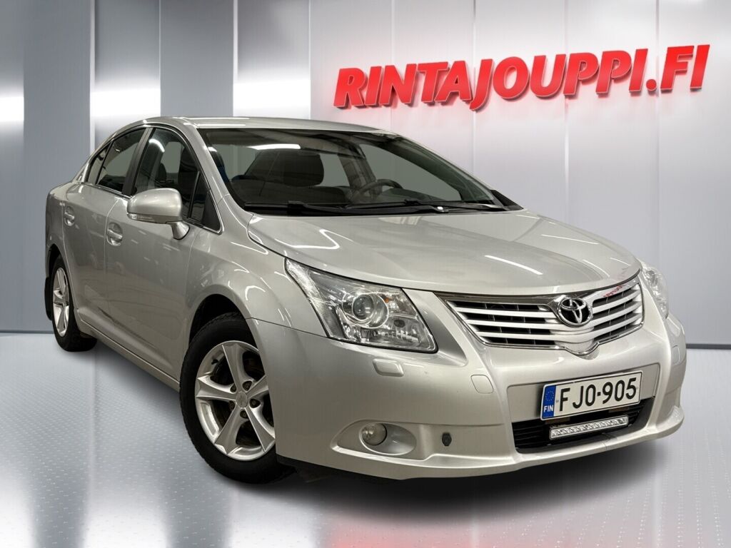 Toyota Avensis 2011 Hopea