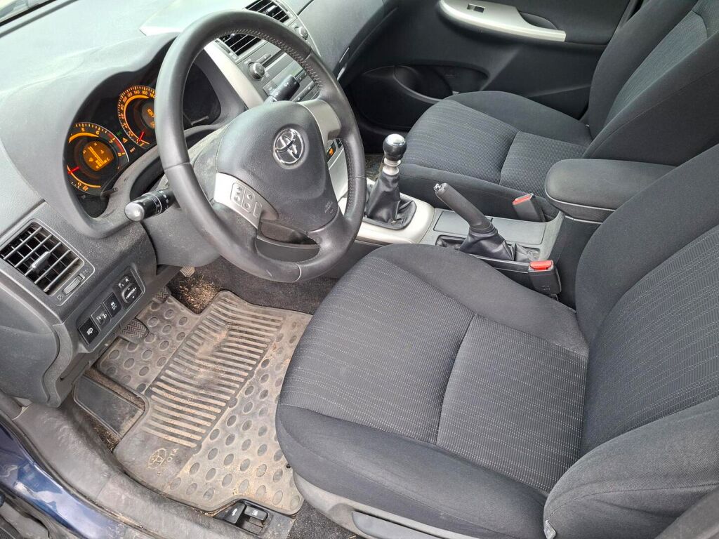Toyota Corolla 2010 Sininen