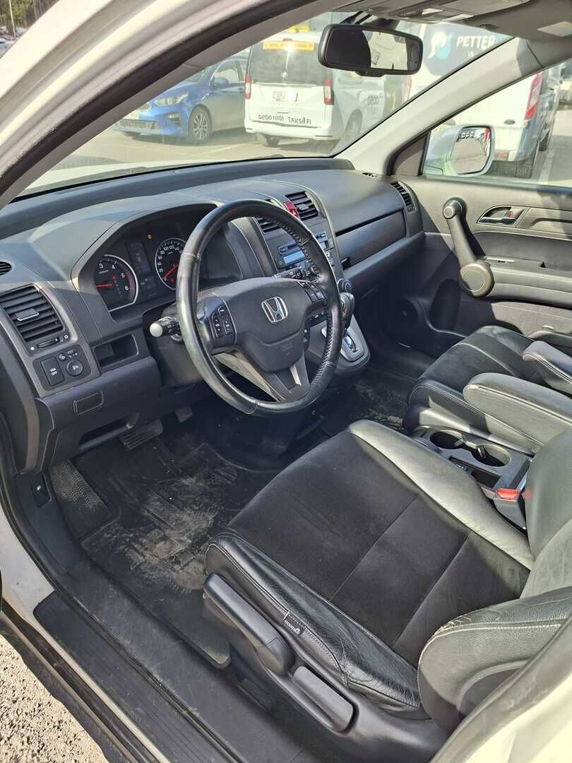 Honda CR-V 2010 Valkoinen