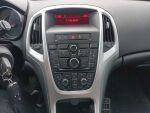 Opel Astra 2010 Violetti