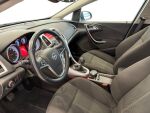 Opel Astra 2010 Violetti