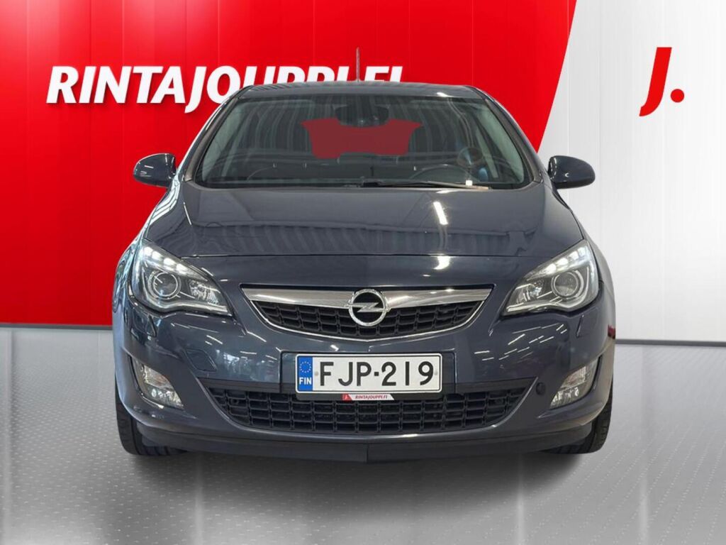 Opel Astra 2010 Violetti