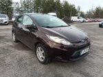Ford Fiesta 2010 Punainen