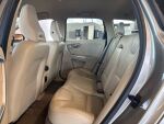 Volvo XC60 2010 Ruskea (beige)