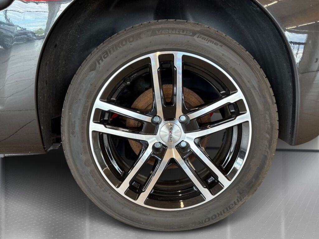 Peugeot 207 2010 Musta