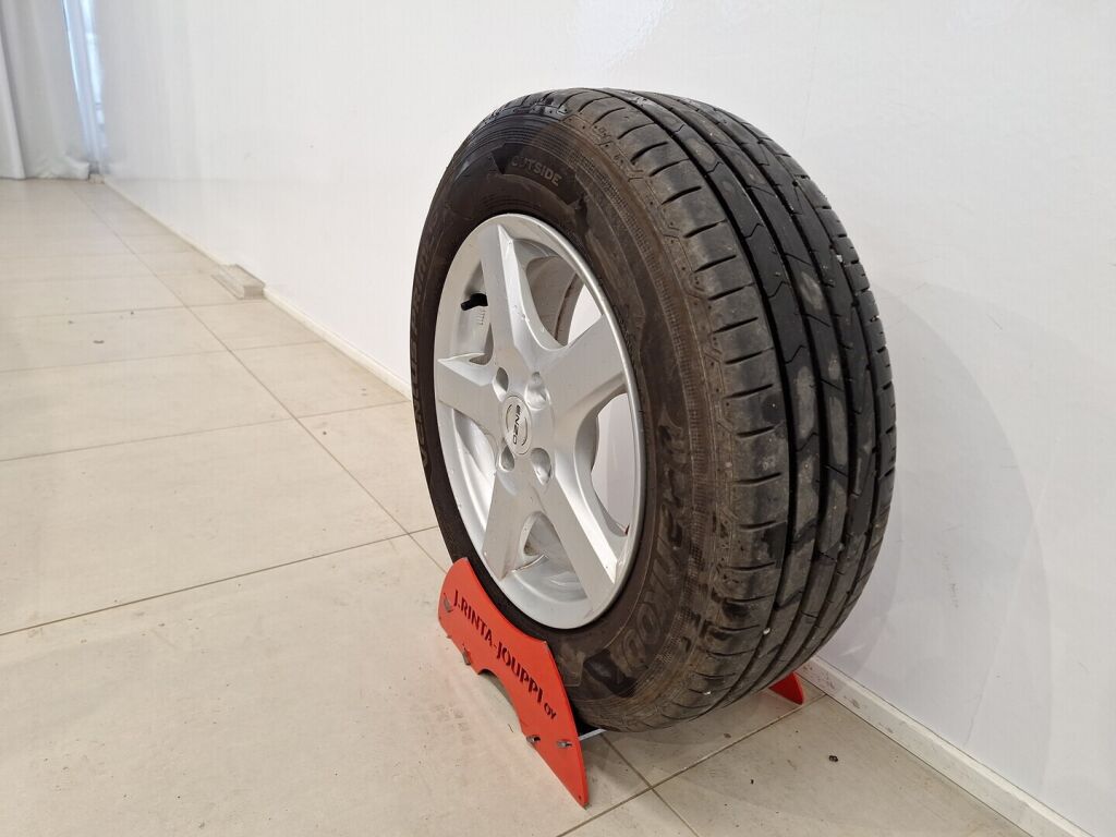 Nissan Tiida 2010 Hopea