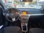 Opel Astra 2010 Harmaa