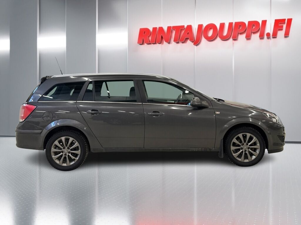 Opel Astra 2010 Harmaa