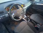 Opel Astra 2010 Harmaa