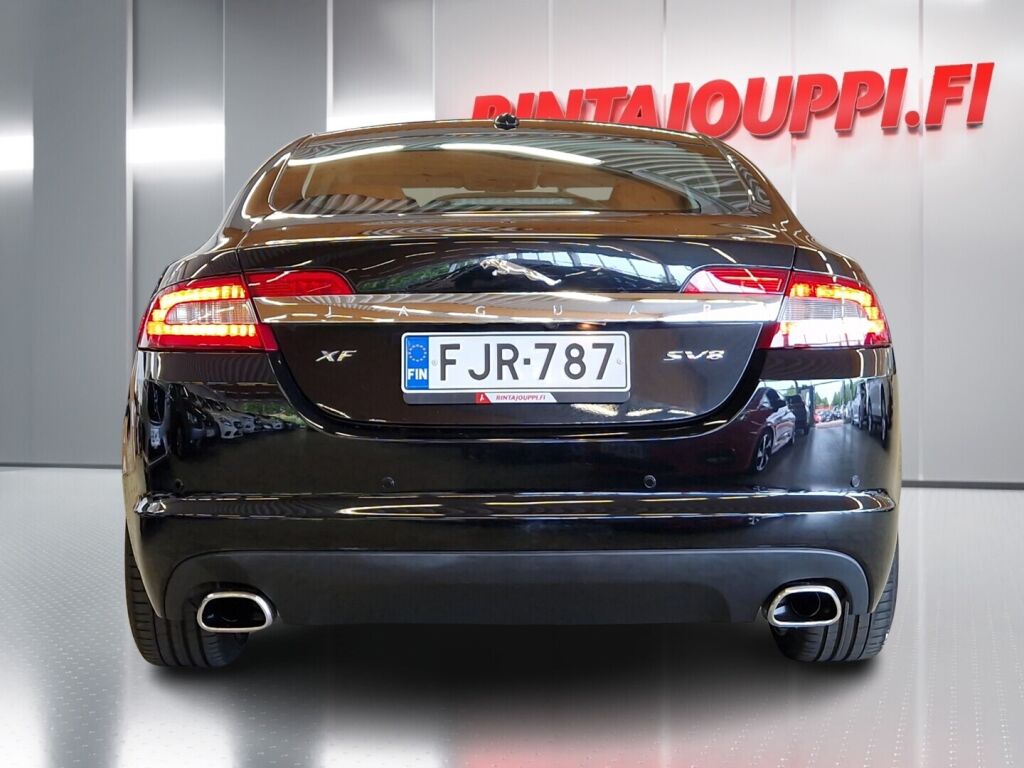 Jaguar XF 2010 Musta