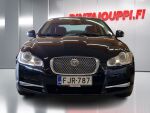 Jaguar XF 2010 Musta