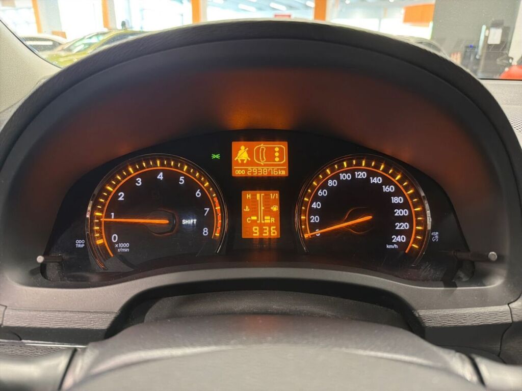 Toyota Avensis 2010 Sininen