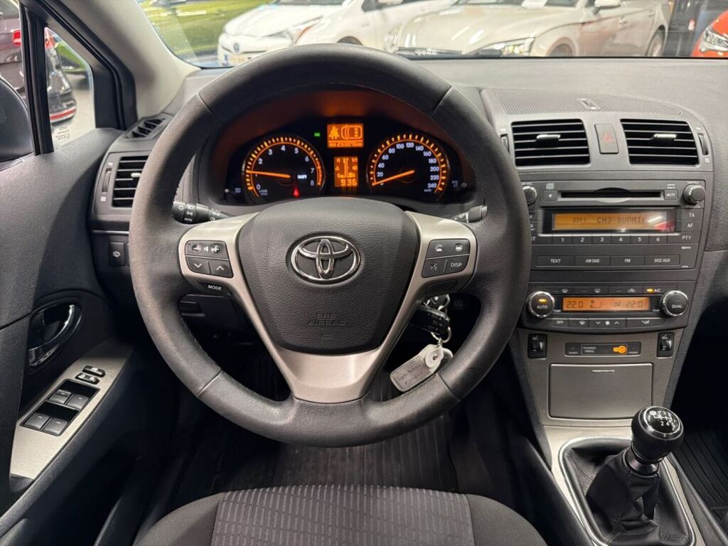 Toyota Avensis 2010 Sininen