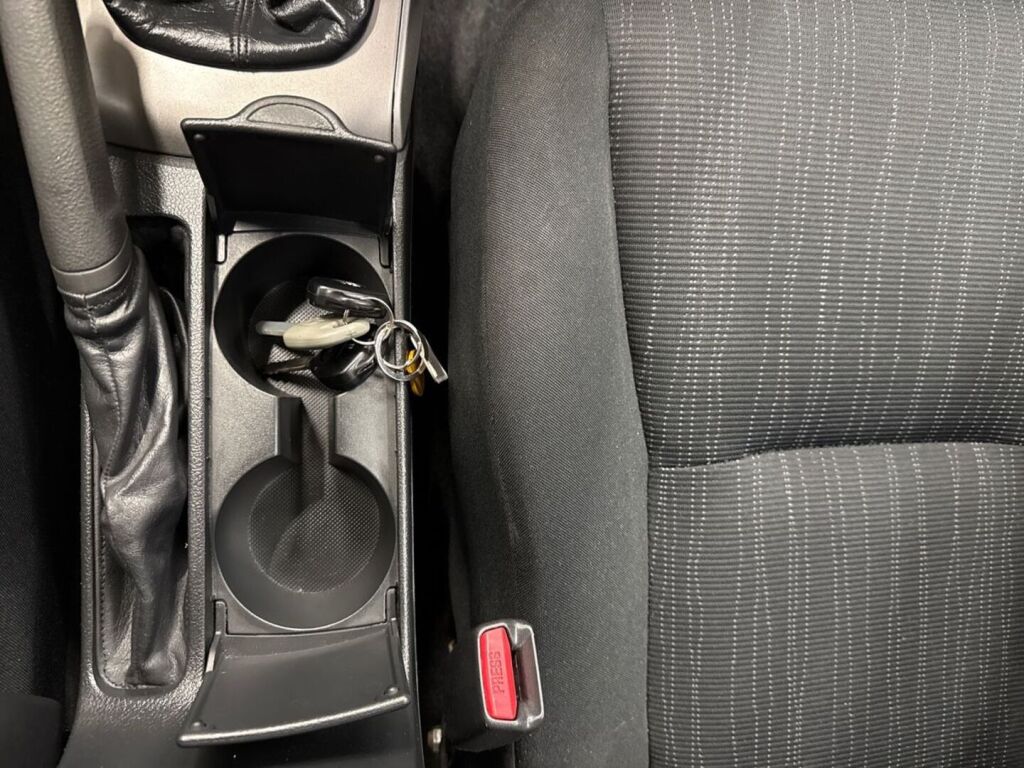Toyota Corolla 2010 Harmaa
