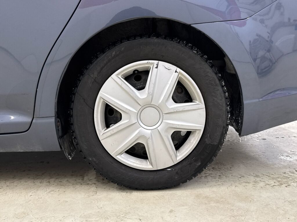 Toyota Avensis 2010 Sininen