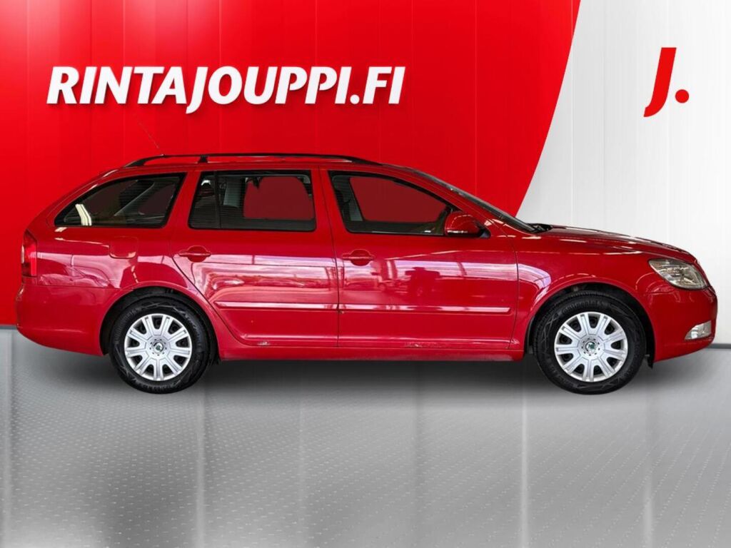 Skoda Octavia 2010 Punainen