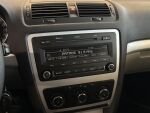 Skoda Octavia 2010 Punainen