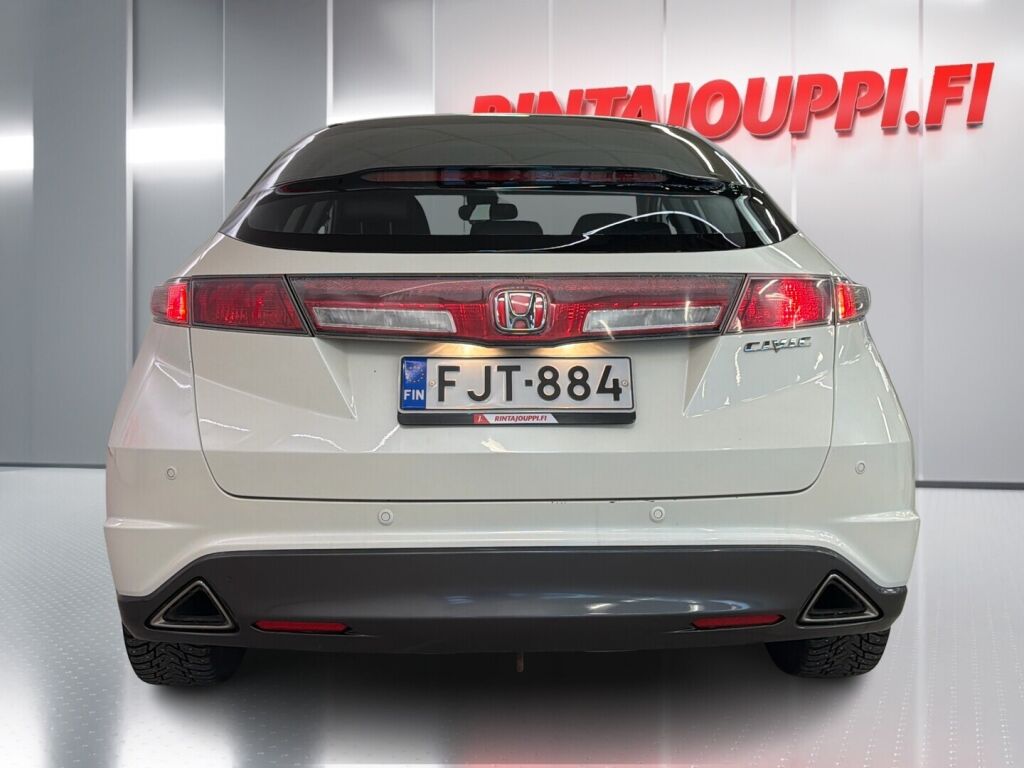 Honda Civic 2010 Valkoinen