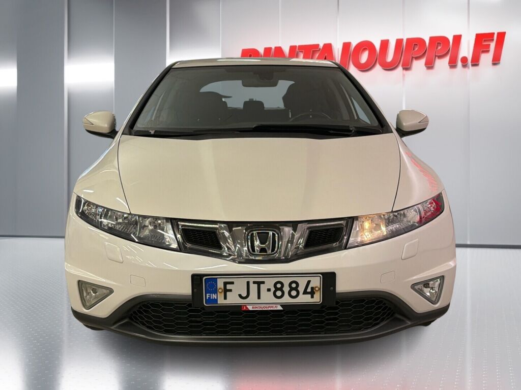 Honda Civic 2010 Valkoinen