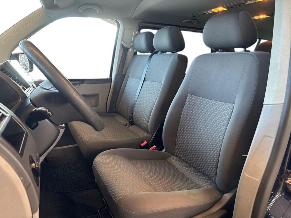 Volkswagen Caravelle 2010 Sininen