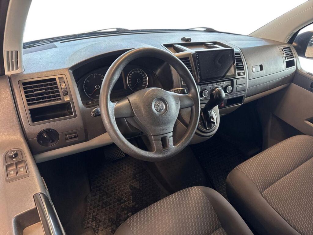 Volkswagen Caravelle 2010 Sininen