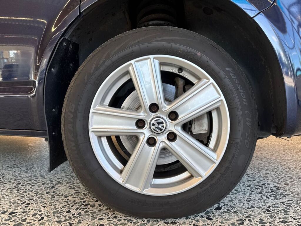 Volkswagen Caravelle 2010 Sininen