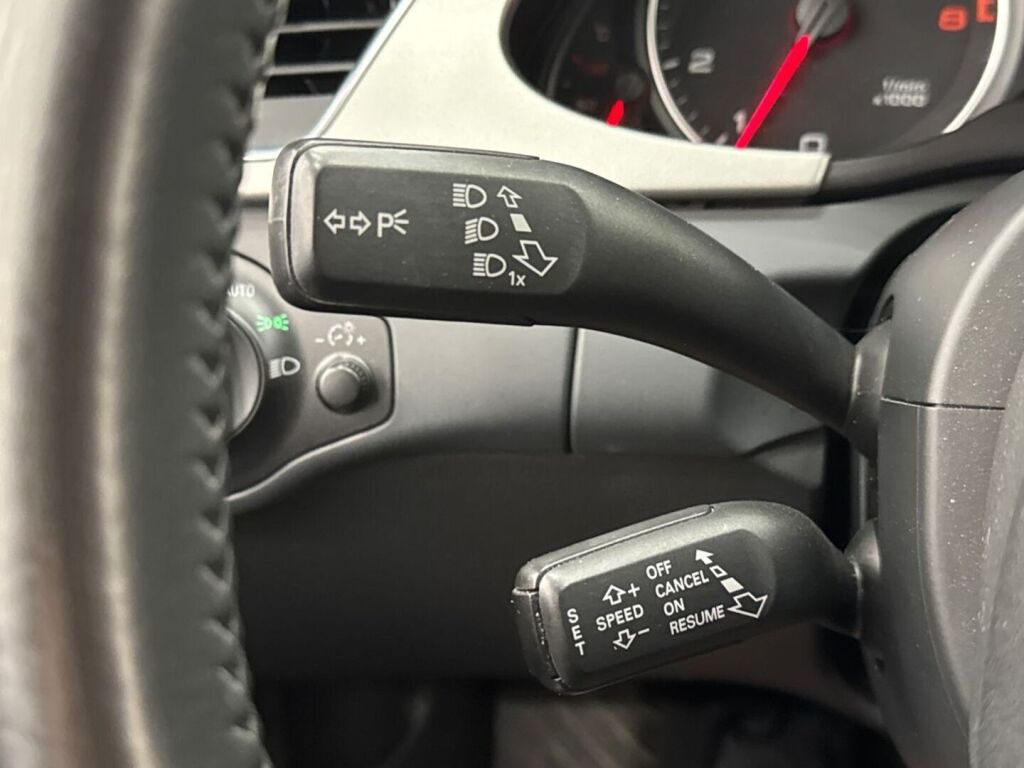 Audi A4 2010 Harmaa