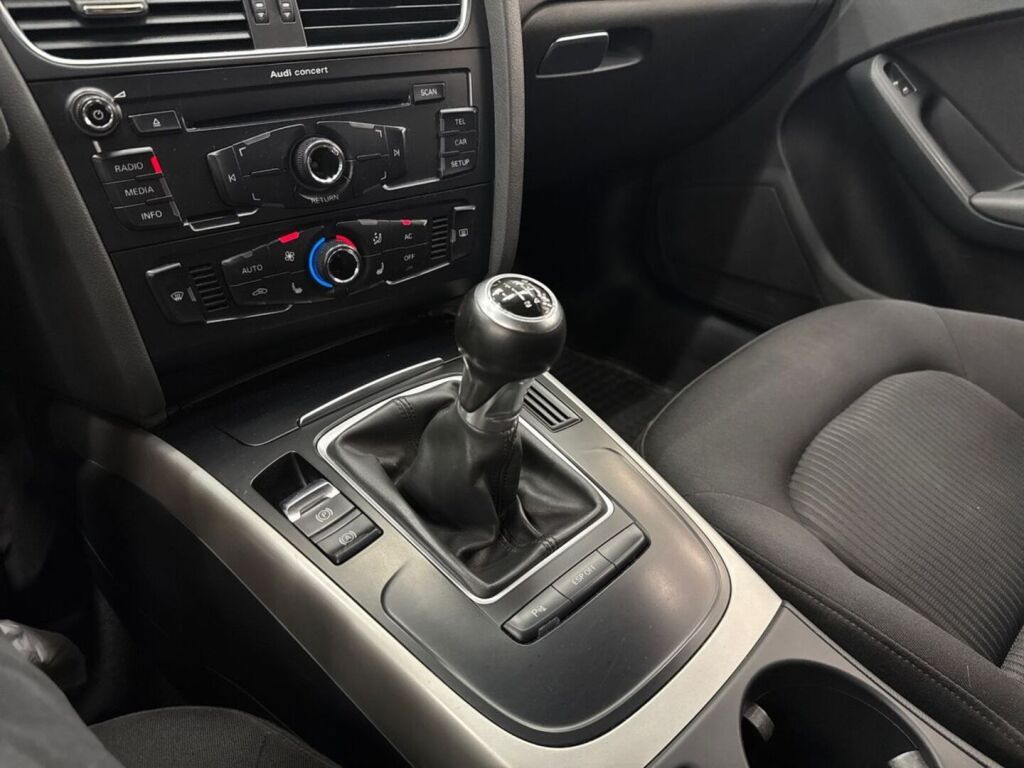 Audi A4 2010 Harmaa