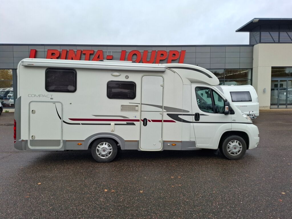 Adria COMPACT SL 2011 Valkoinen