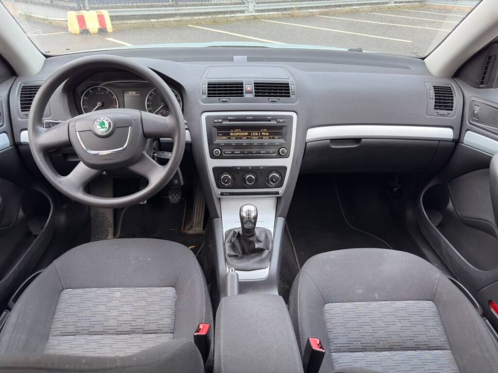 Skoda Octavia 2011 Vihreä