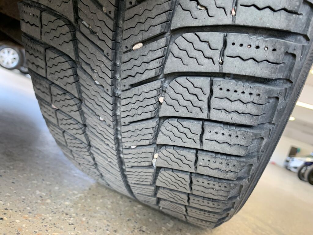 Saab 9-5 2011 Ruskea (beige)