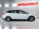 Ford Focus 2012 Valkoinen