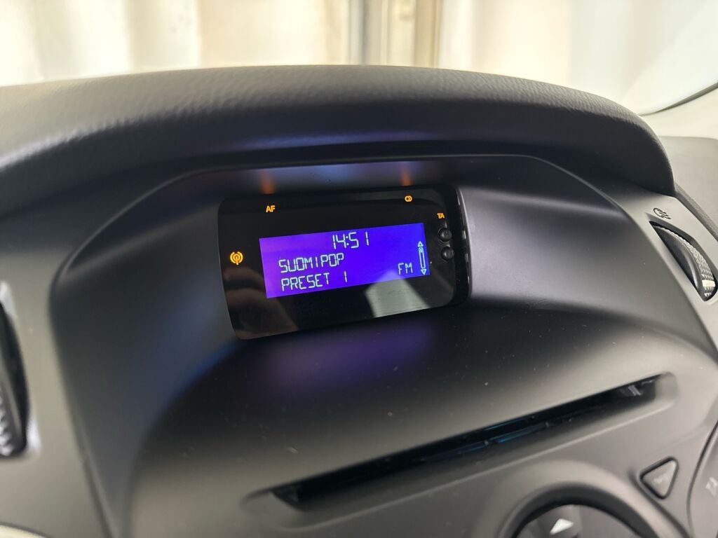 Ford Focus 2012 Valkoinen