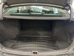 Toyota Avensis 2011 Musta