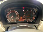 BMW 320 2011 Punainen