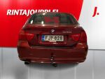 BMW 320 2011 Punainen