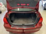 BMW 320 2011 Punainen