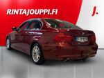BMW 320 2011 Punainen