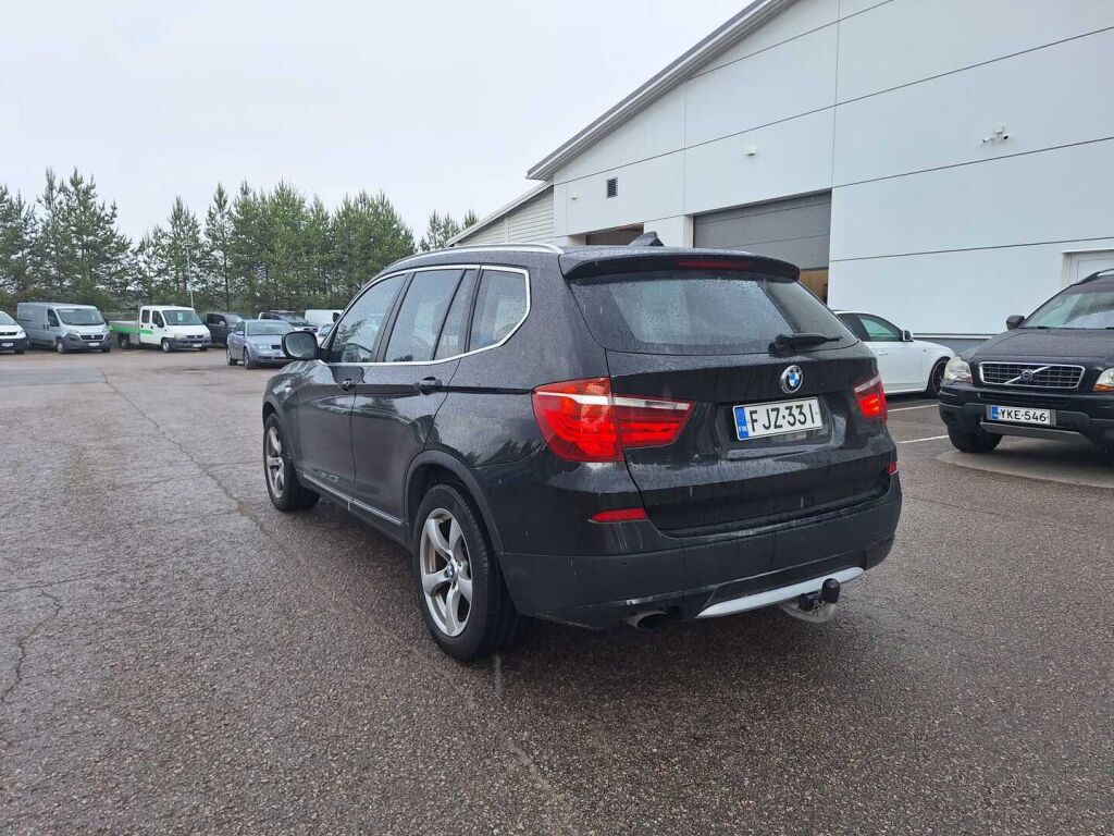 BMW X3 2011 Musta