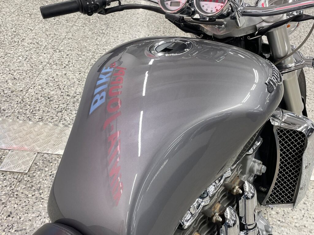 Triumph ROCKET III 2006 