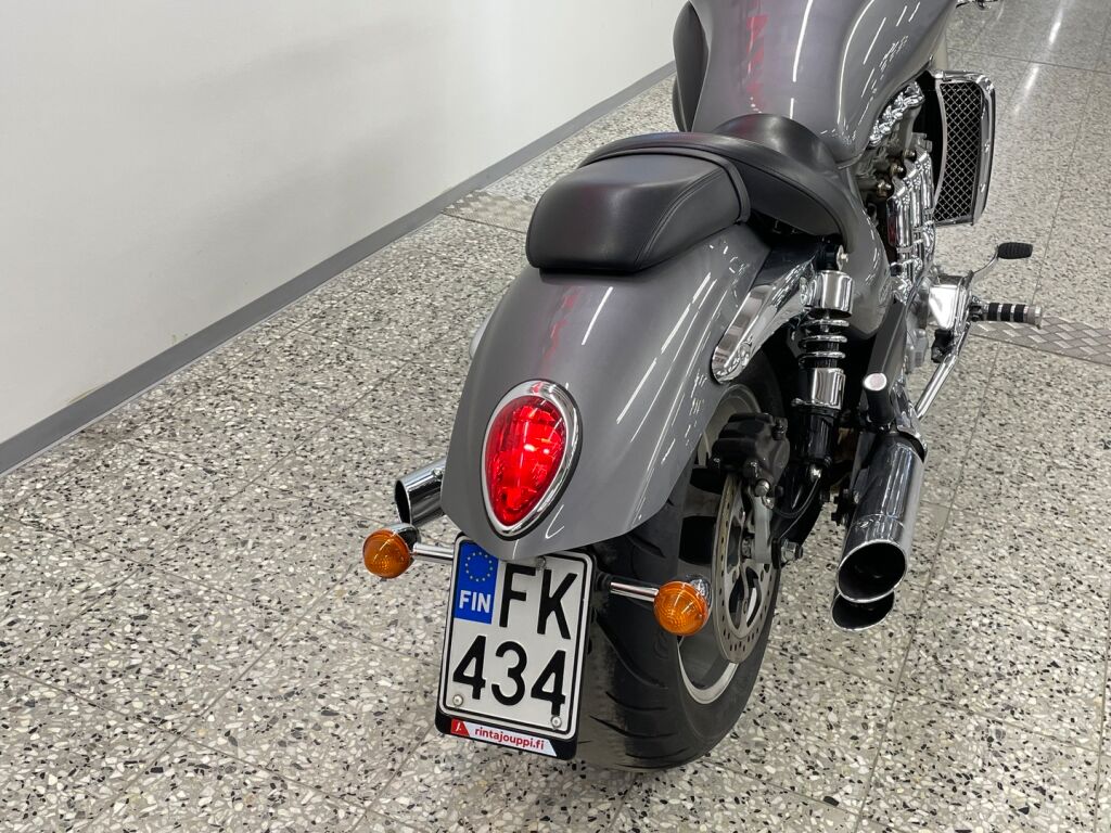 Triumph ROCKET III 2006 