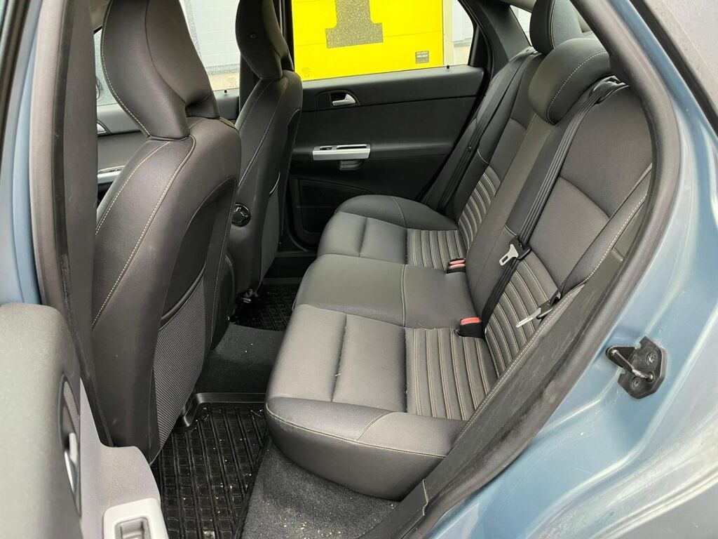 Volvo S40 2011 Sininen