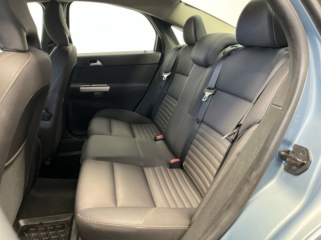 Volvo S40 2011 Sininen