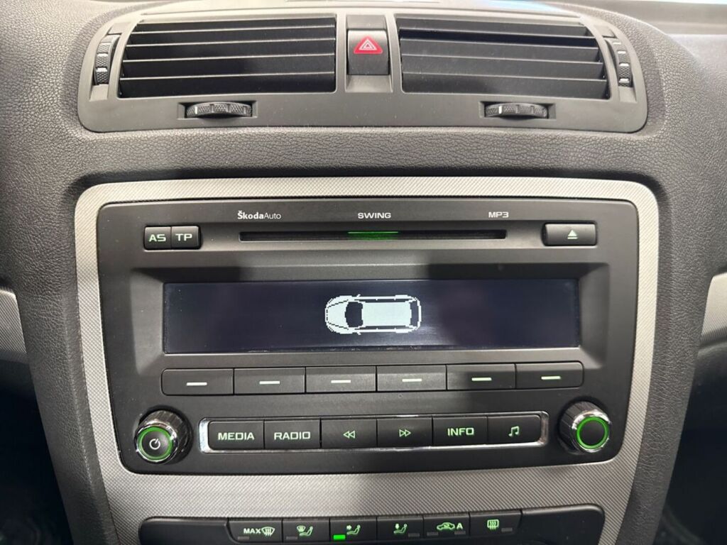 Skoda Octavia 2011 Harmaa