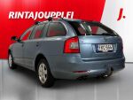 Skoda Octavia 2011 Harmaa