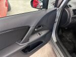 Toyota Avensis 2011 Harmaa