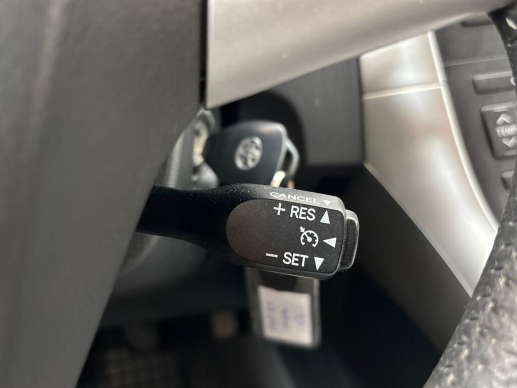 Toyota Auris 2011 Sininen