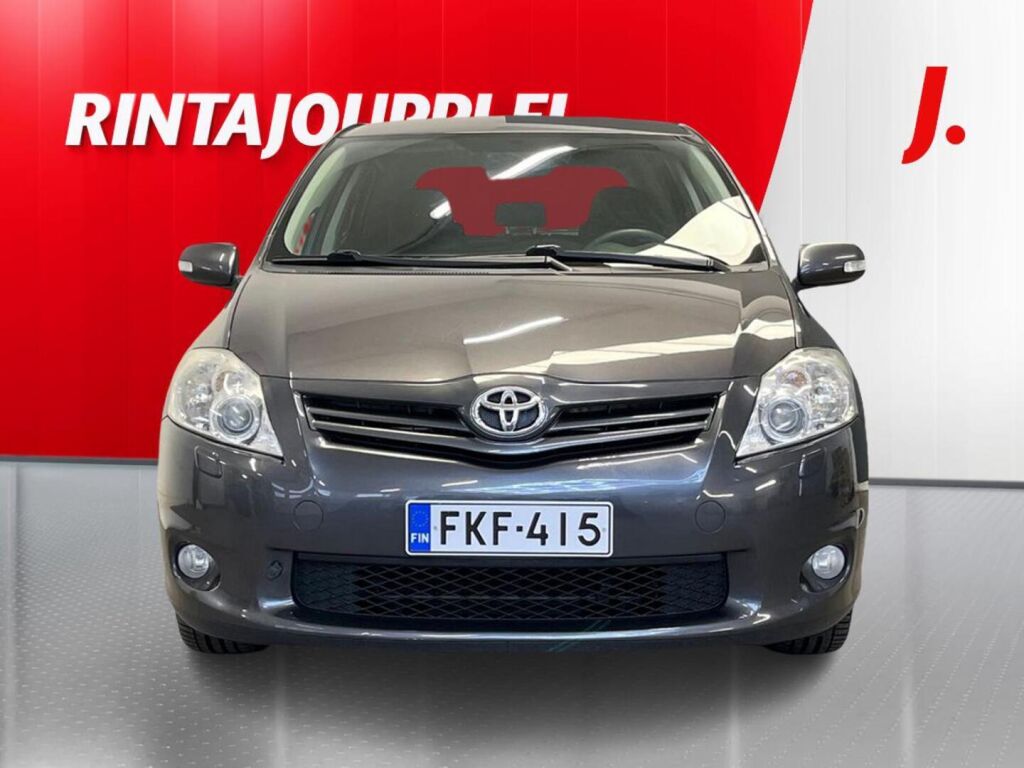 Toyota Auris 2011, photo 4/25