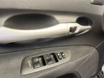 Toyota Auris 2011 Harmaa