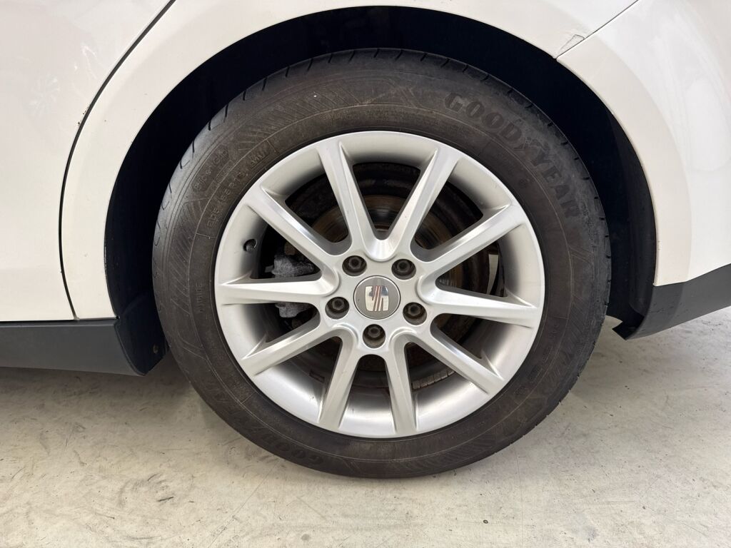 Seat Altea XL 2011 Valkoinen